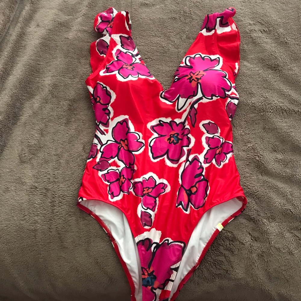 Size12 Summersalt Ruffle Backflip